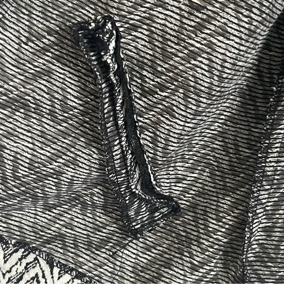 CATO Woman Black and White Chevron Blazer size 18/20W - Picture 7 of 12